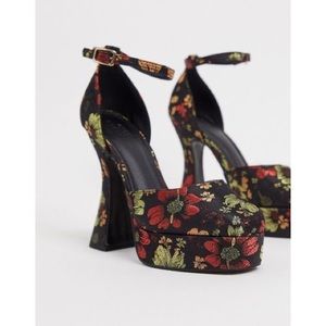 ASOS DESIGN platform block heels in dark floral Size US 7